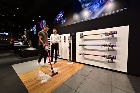 Dyson Demo Stores .